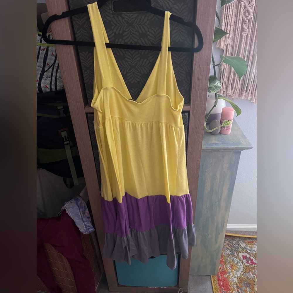 Yellow purple and grey dress. Flowy and cute